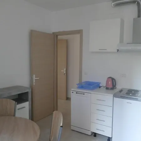 With A Parking Space - 14560