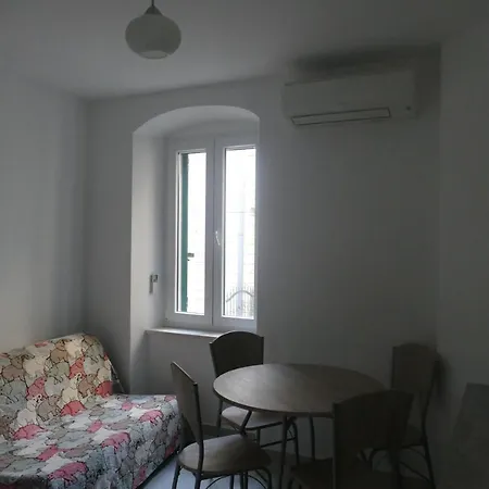 Апартаменти With A Parking Space - 14560